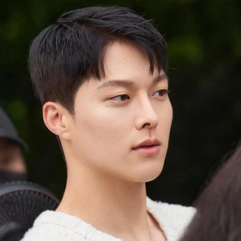 장기용 최근 활동샷