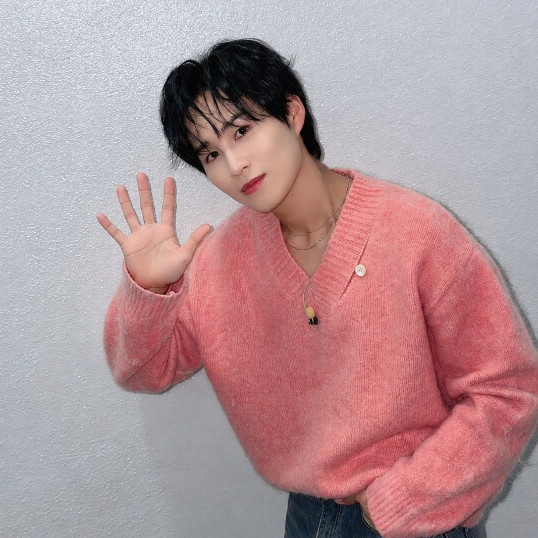 김희재의 비하인드 컷