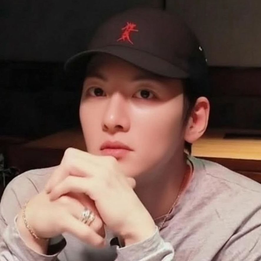 池昌旭的最新照片