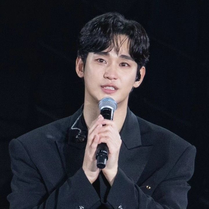 ファンが撮影したキム・スヒョンの瞬間