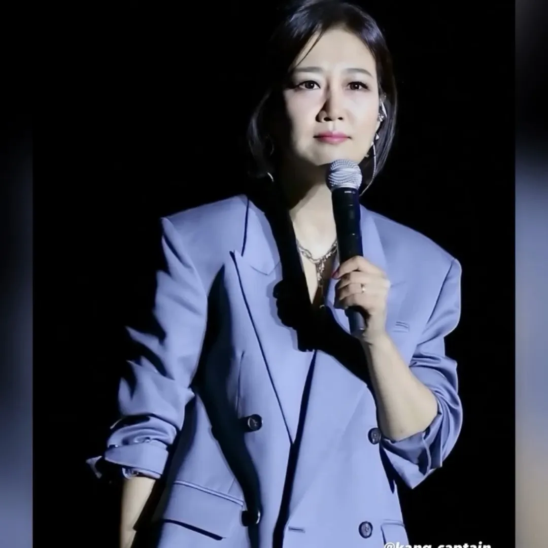Recent activity shot of Jang Yoonjeong
