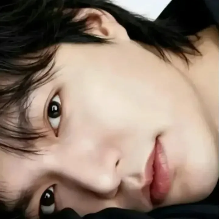 Behind-the-scenes cut of Lee Minho