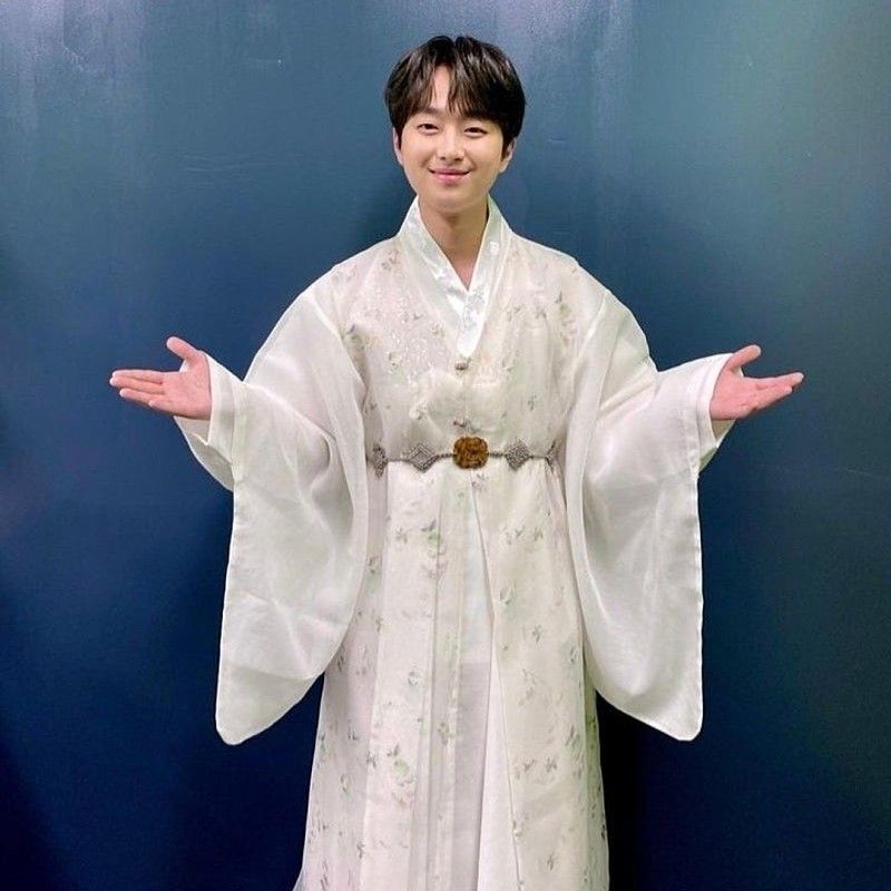 イ・チャンウォンのビハインドカット