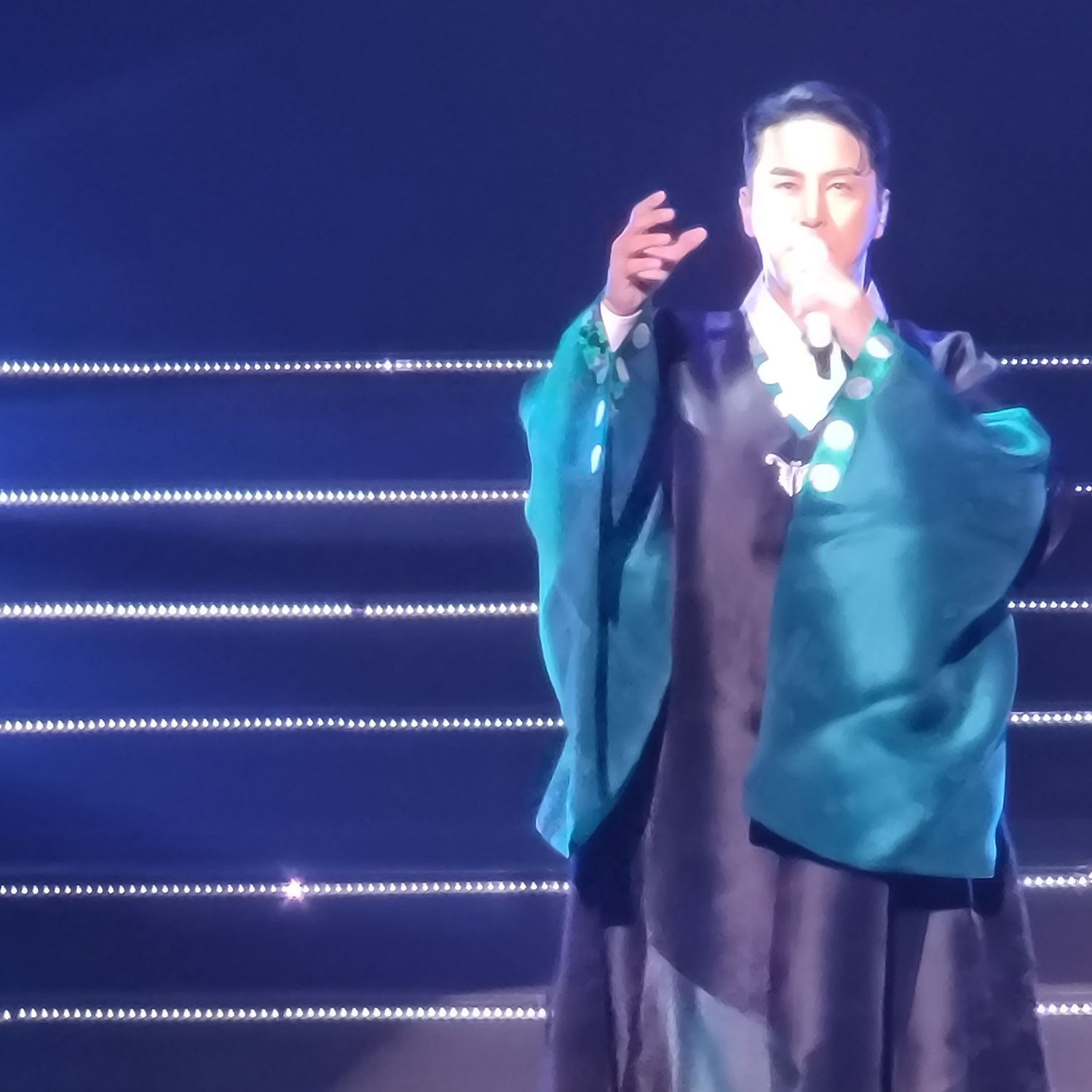 A moment captured by a fan of Jang Minho