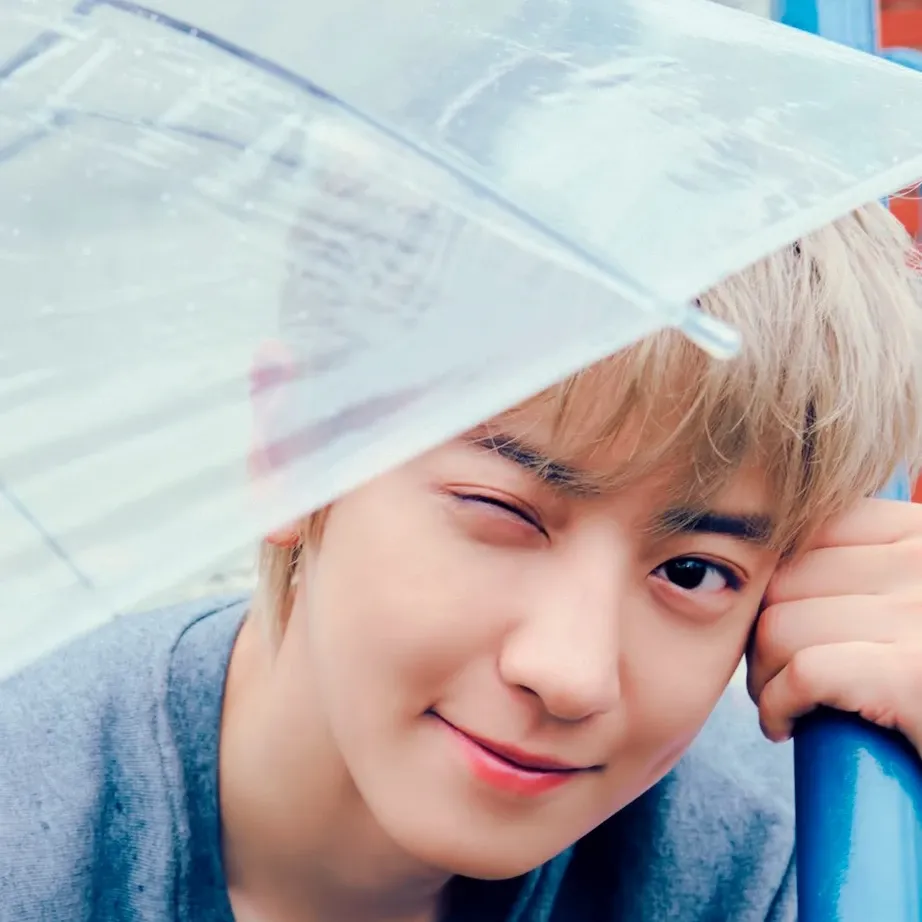 Behind-the-scenes cut of Chanyeol