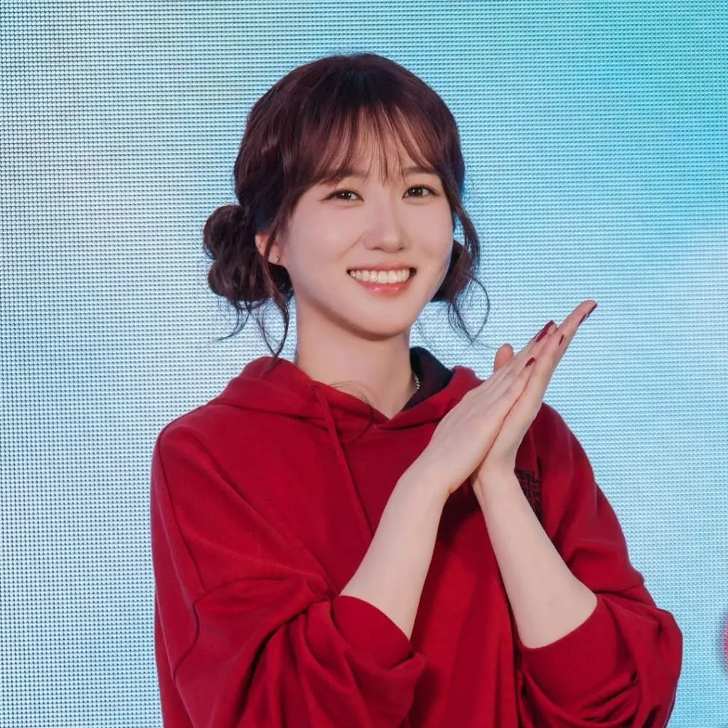 A moment captured by a fan of Park Eunbin