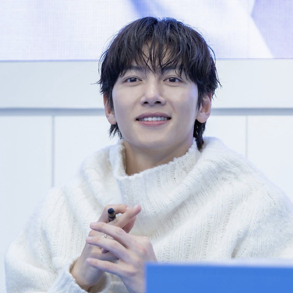 지창욱 최근 활동샷