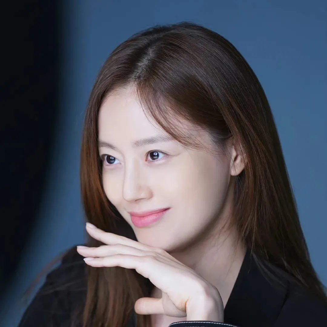Momen yang diabadikan oleh penggemar Moon Chaewon