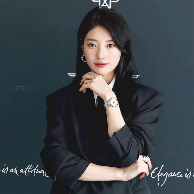 ペ・スジの最新写真