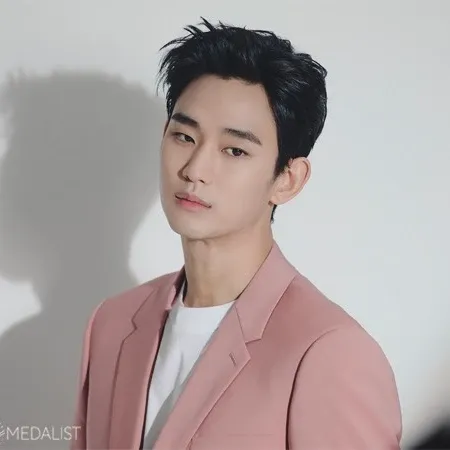 Latest photo of Kim Soohyun