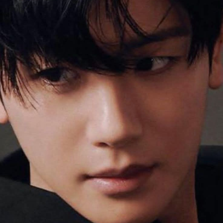 Latest photo of Park Hyungsik