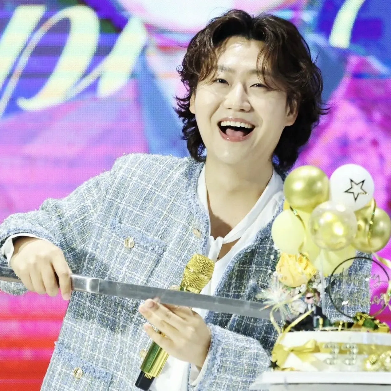 A moment captured by a fan of Min Soohyun