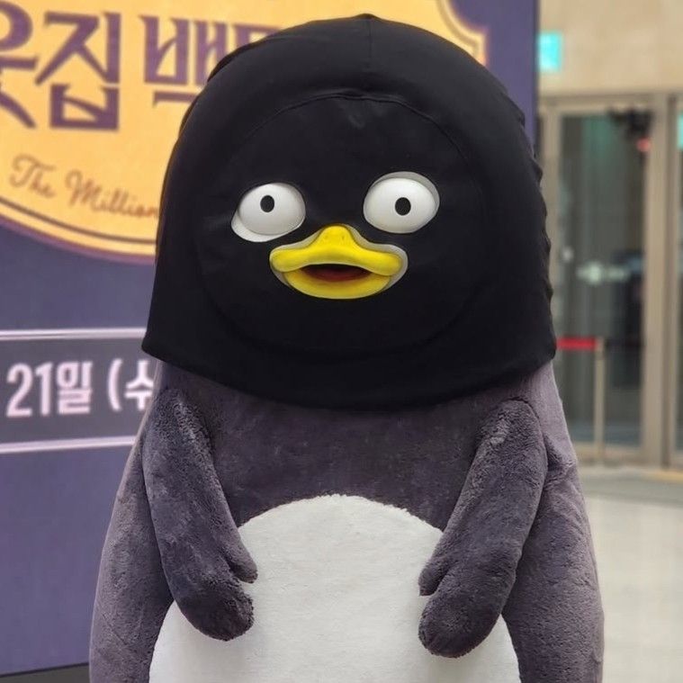 ペンスの最新写真