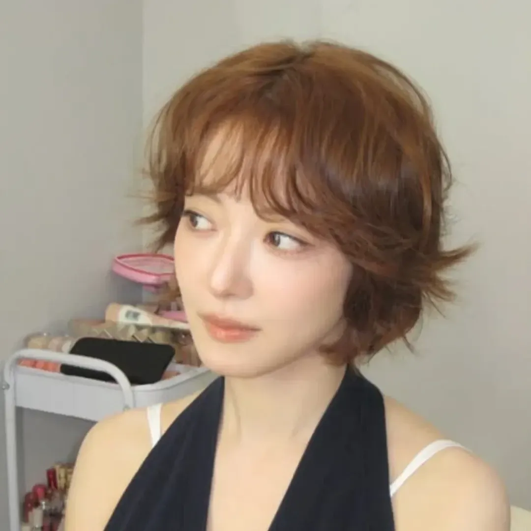 Recent activity shot of Lee Seyoung