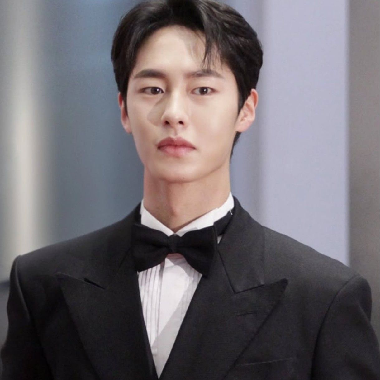 Behind-the-scenes cut of Lee Jaewook