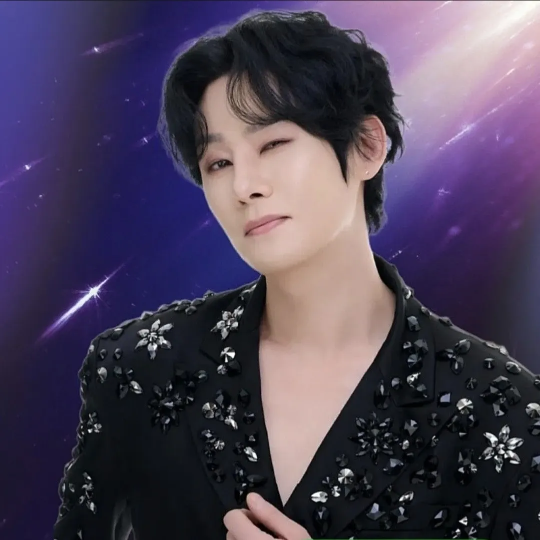 A moment captured by a fan of Kang Moonkyung