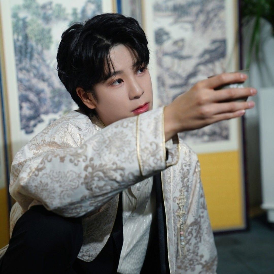 鄭東元的幕後花絮