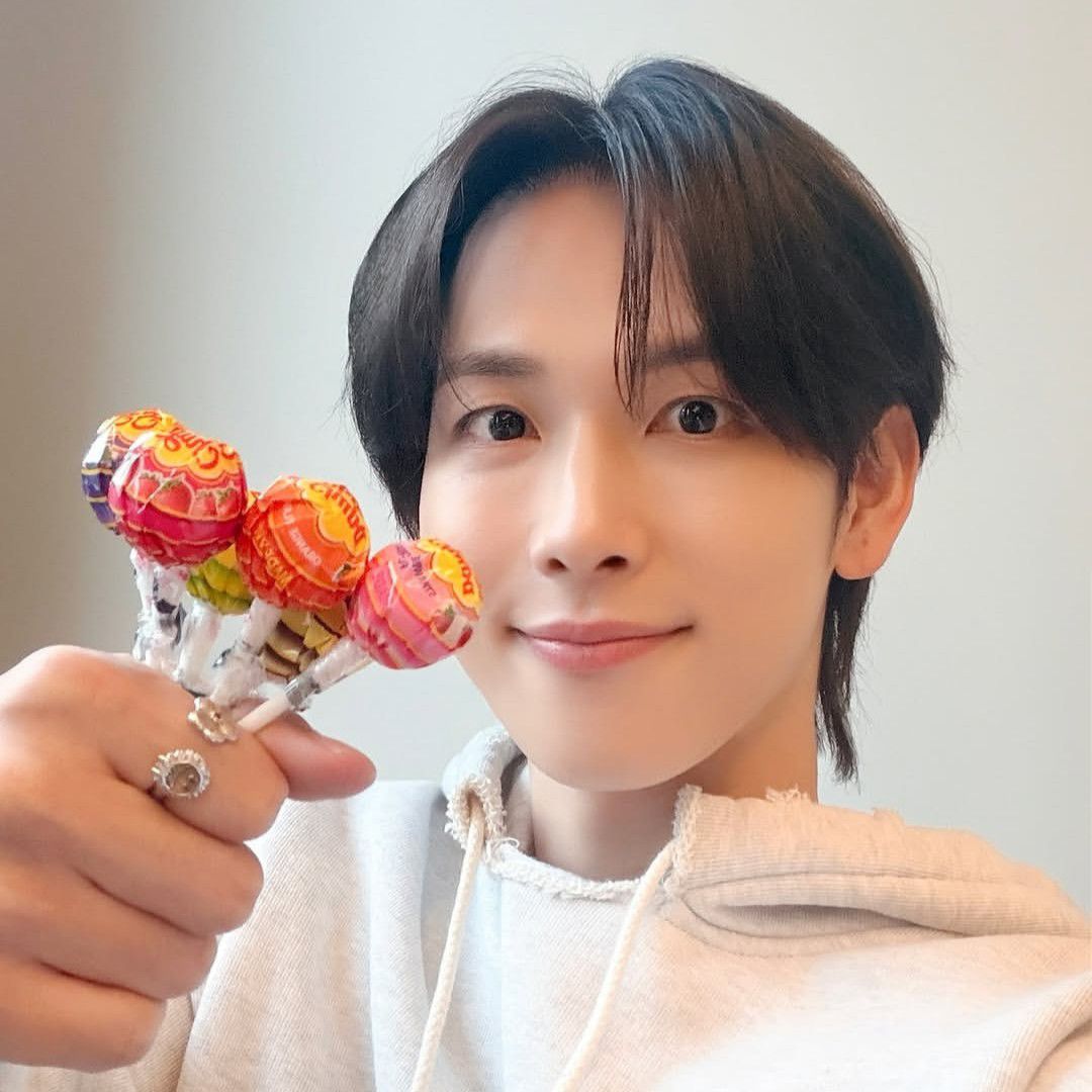 A moment captured by a fan of Yim Siwan