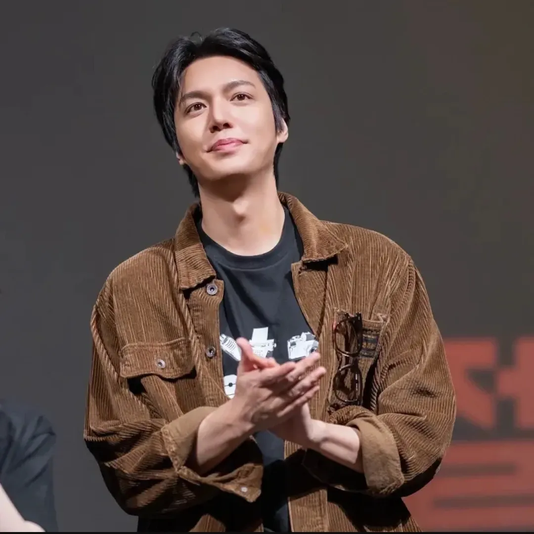 李敏鎬的最新照片