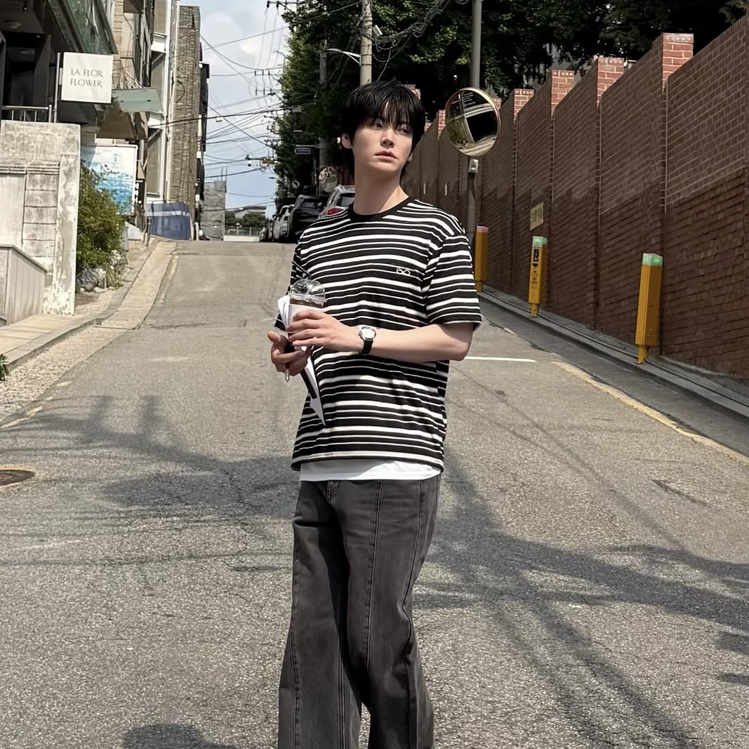 Behind-the-scenes cut of Ahn Jaehyun