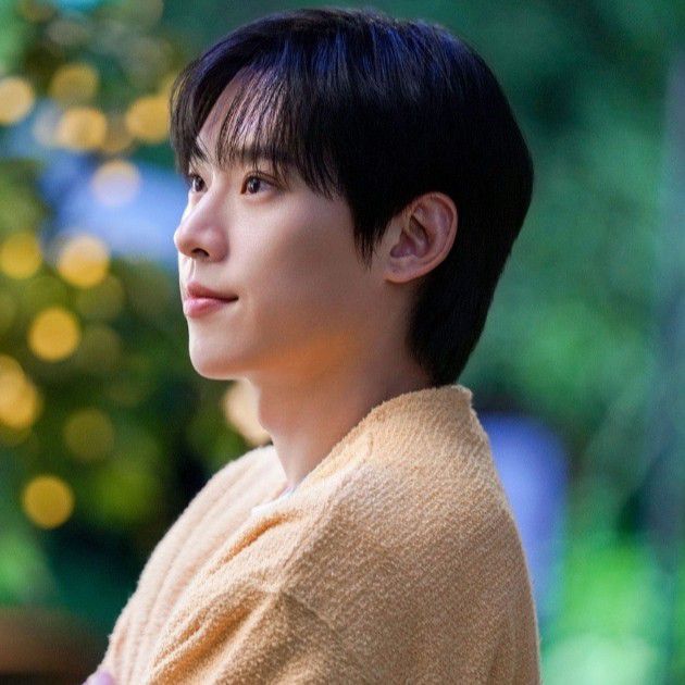 Recent activity shot of Kim Sungcheol