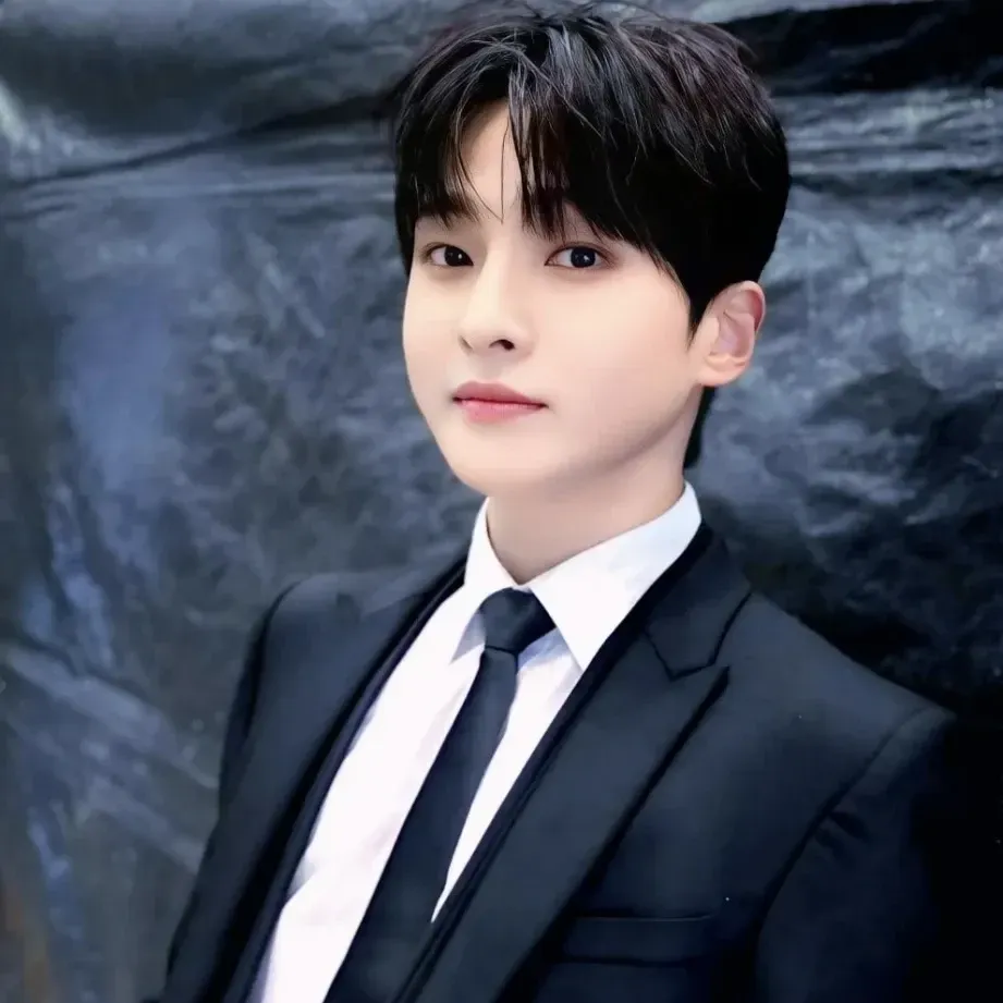 Behind-the-scenes cut of Seong Ri