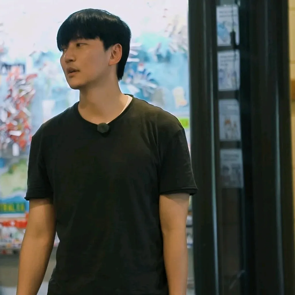 Foto terbaru dari Kim Namgil