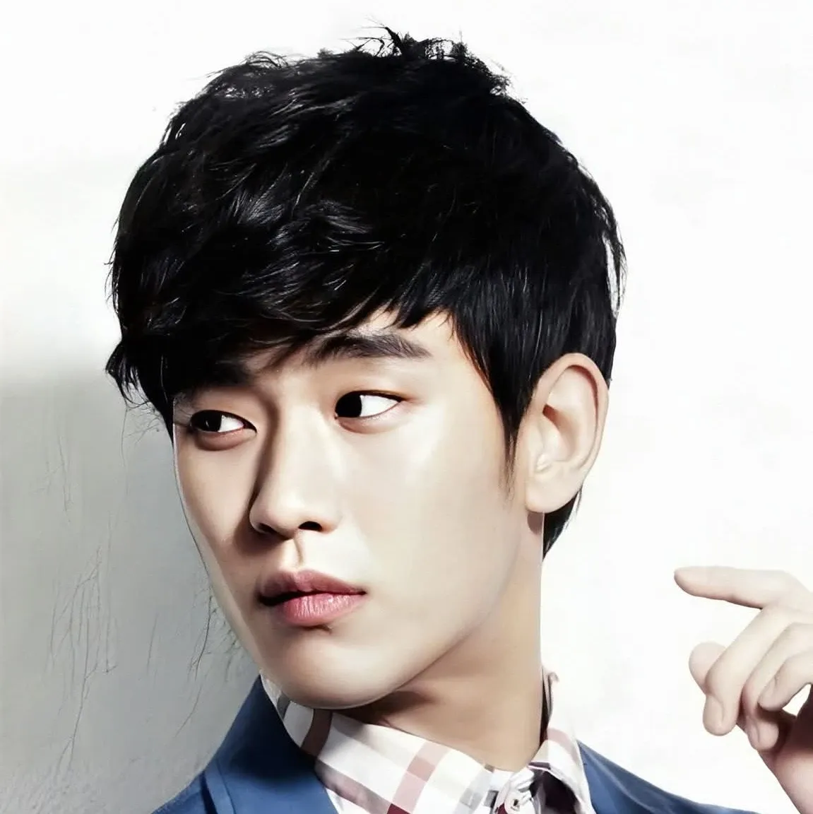 Recent activity shot of Kim Soohyun