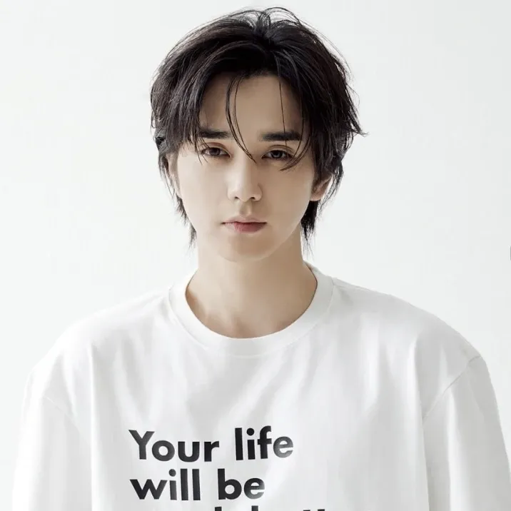 Latest photo of Yoo Seungho