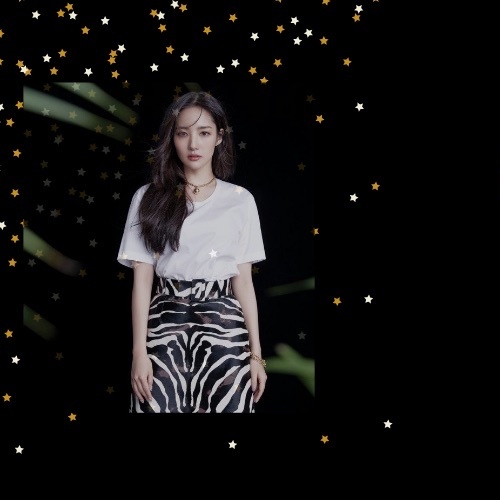 Recent activity shot of Park Minyoung
