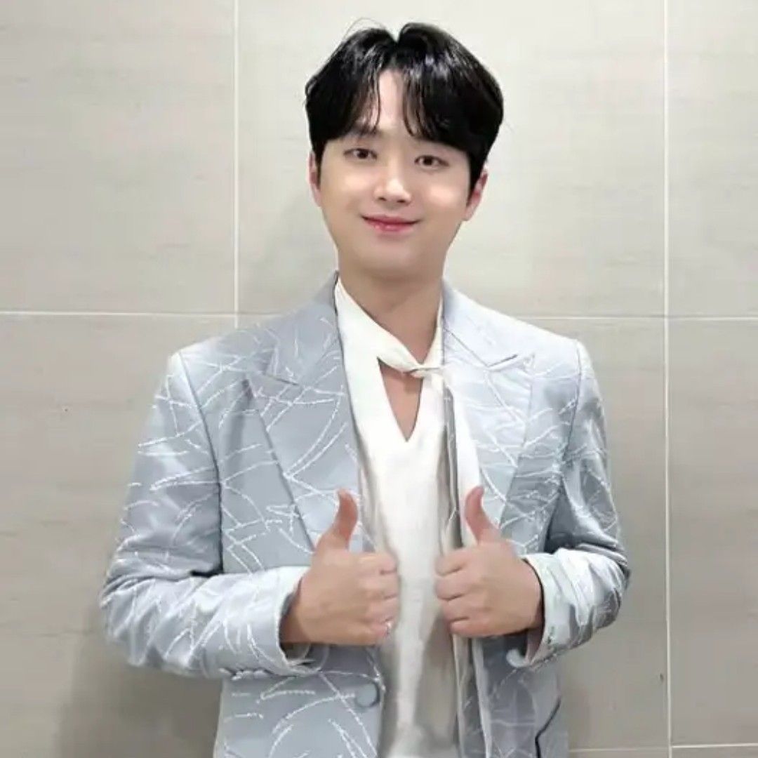 Momen yang diabadikan oleh penggemar Lee Chanwon