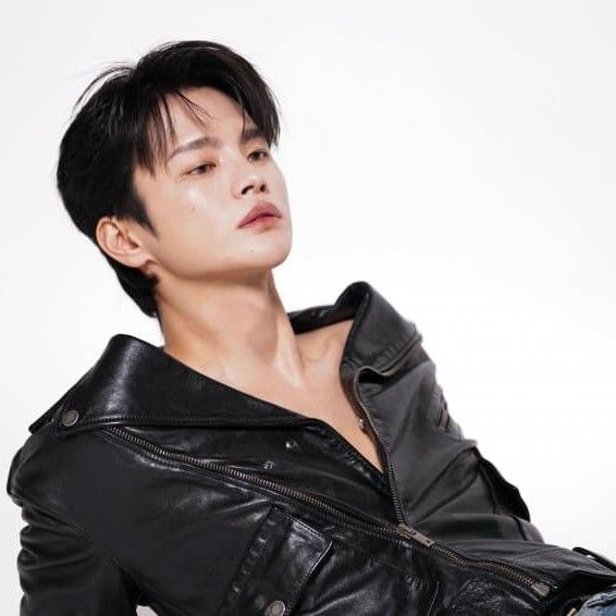 Momen yang diabadikan oleh penggemar Seo Inguk