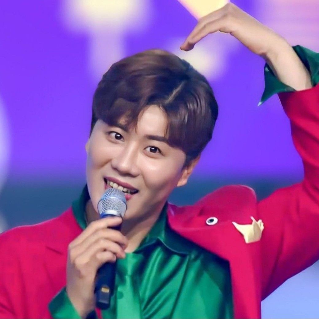 Behind-the-scenes cut of Jin Haesung