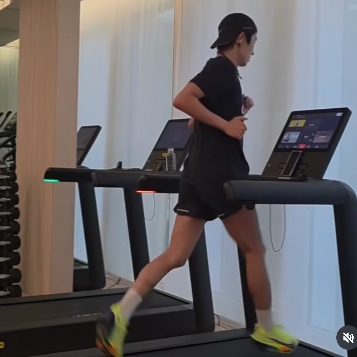 Foto kegiatan terbaru dari Lee Joongi