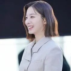 Behind-the-scenes cut of Seol Inah