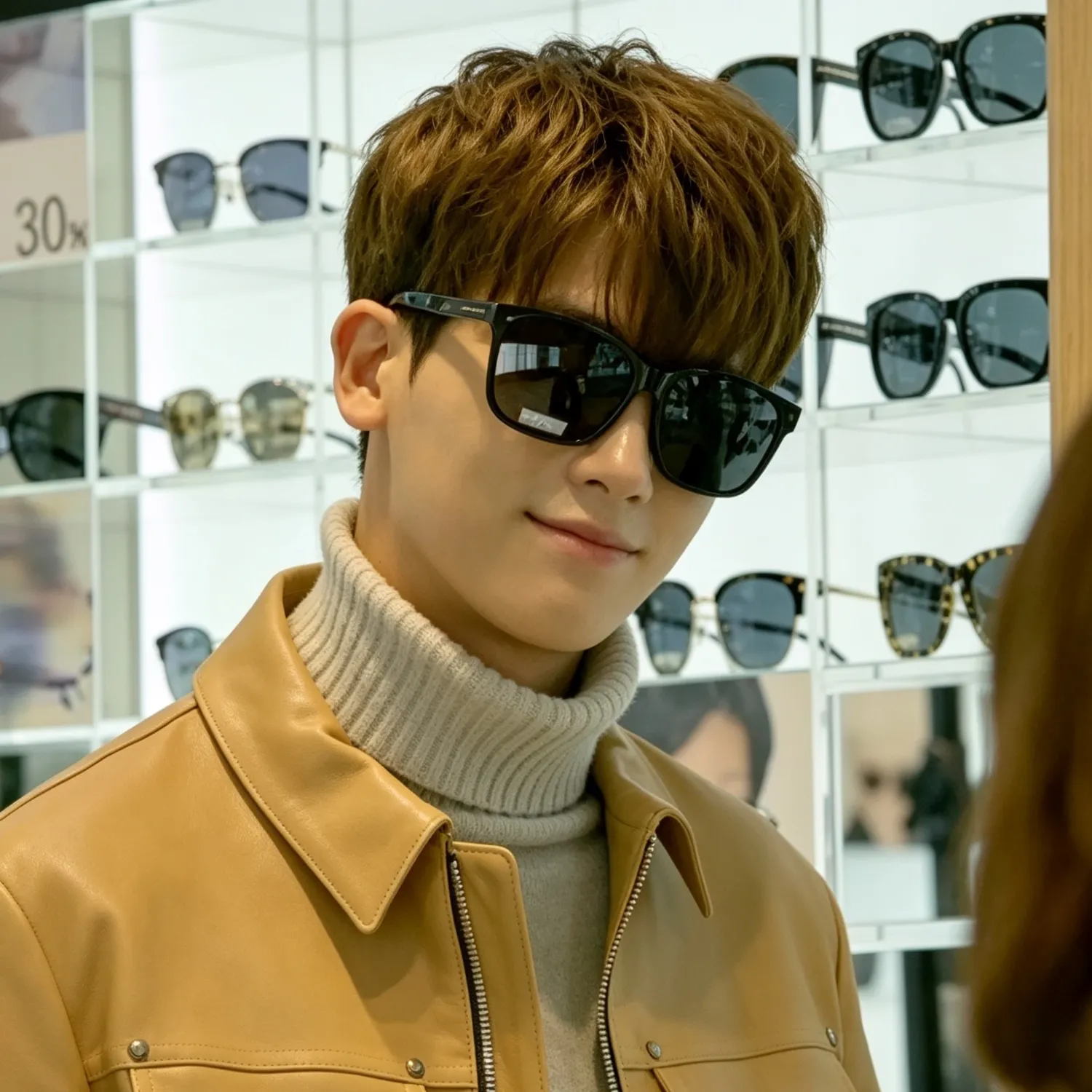 Latest photo of Park Hyungsik