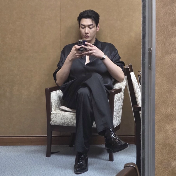 Today’s standout profile photo of Kim Youngkwang on Choeaedol Celeb