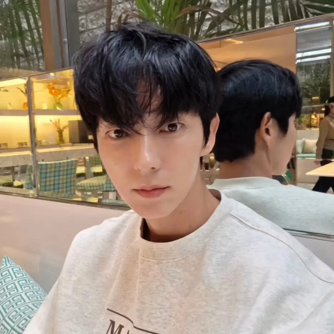 이준기 최근 활동샷