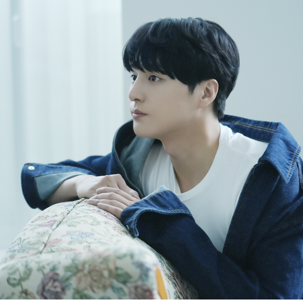 Today’s standout profile photo of Yang Sejong on Choeaedol Celeb