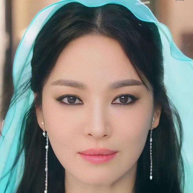 Recent activity shot of Song Hyekyo