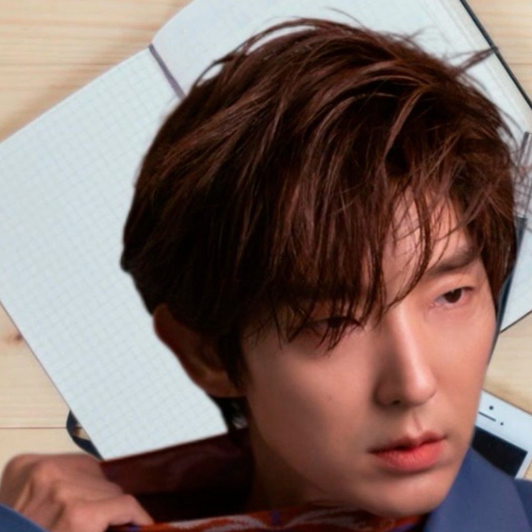 Behind-the-scenes cut of Lee Joongi