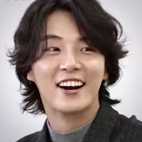 Recent activity shot of Yoon Shiyoon