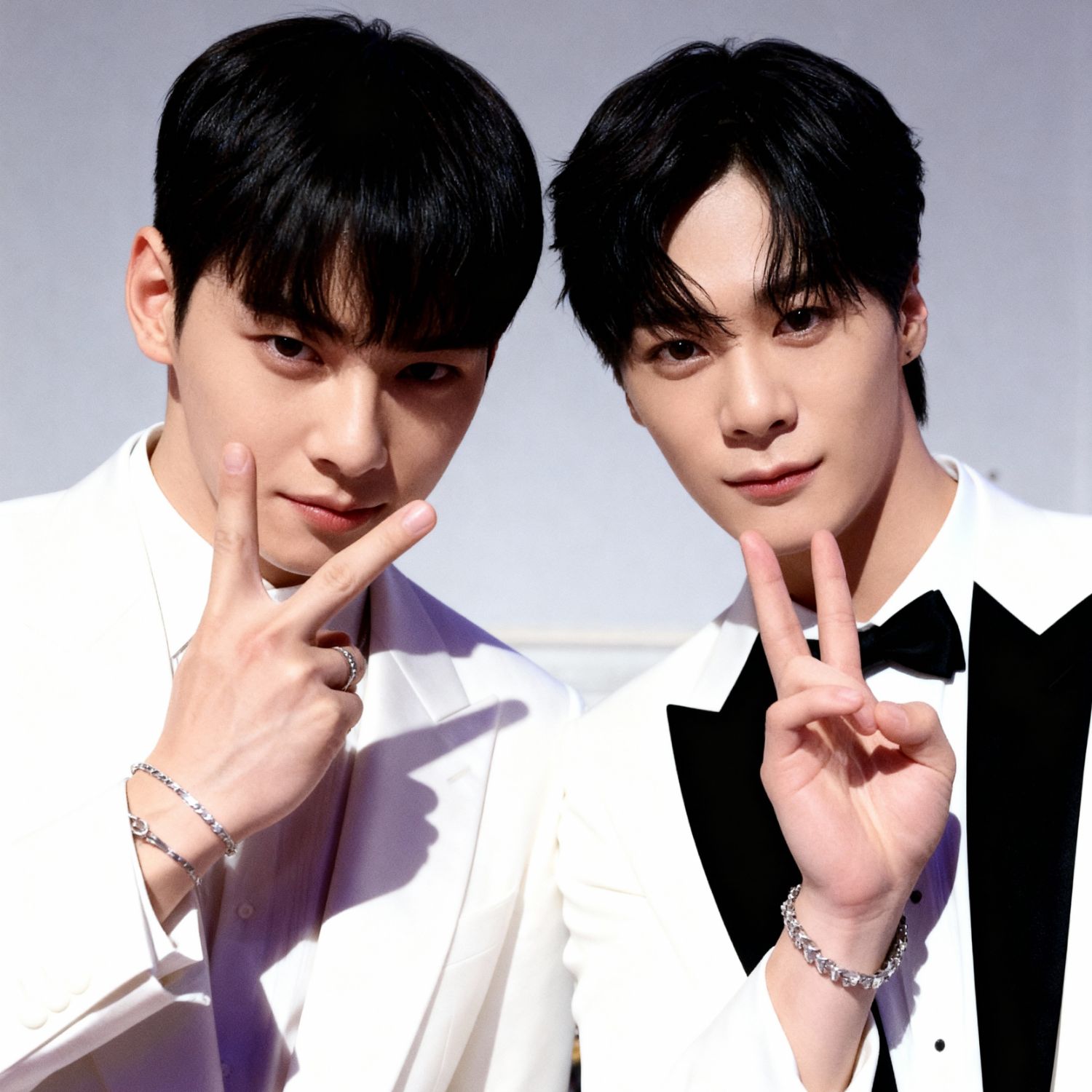 Recent activity shot of Cha Eunwoo