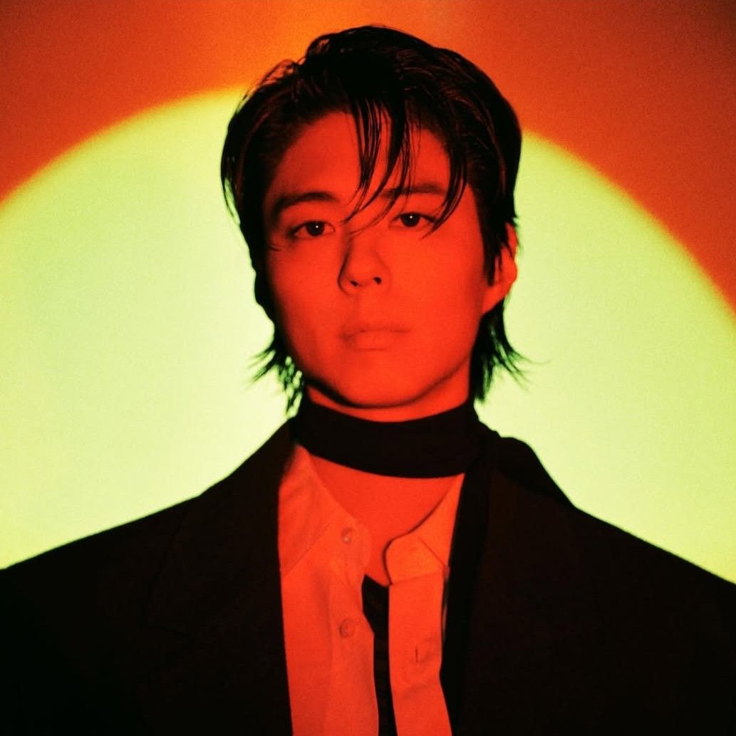 A moment captured by a fan of Park Bogum