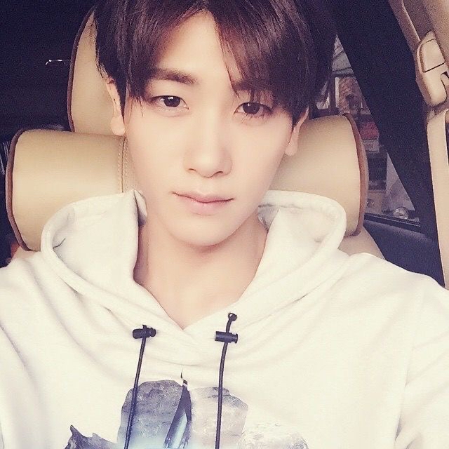 Latest photo of Park Hyungsik