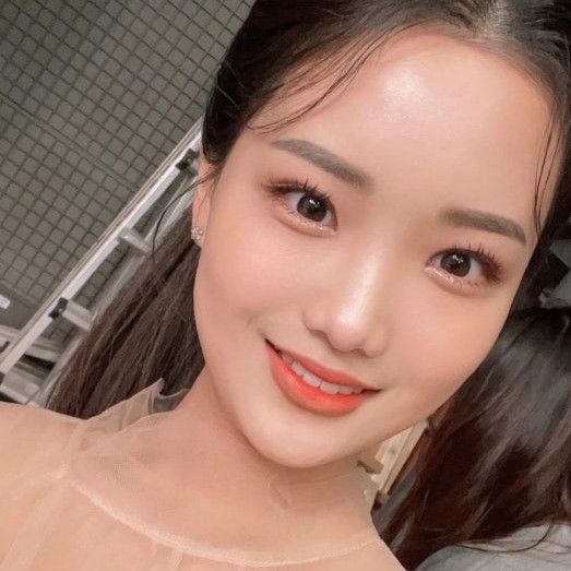 Recent activity shot of Kim Soyeon (2004)