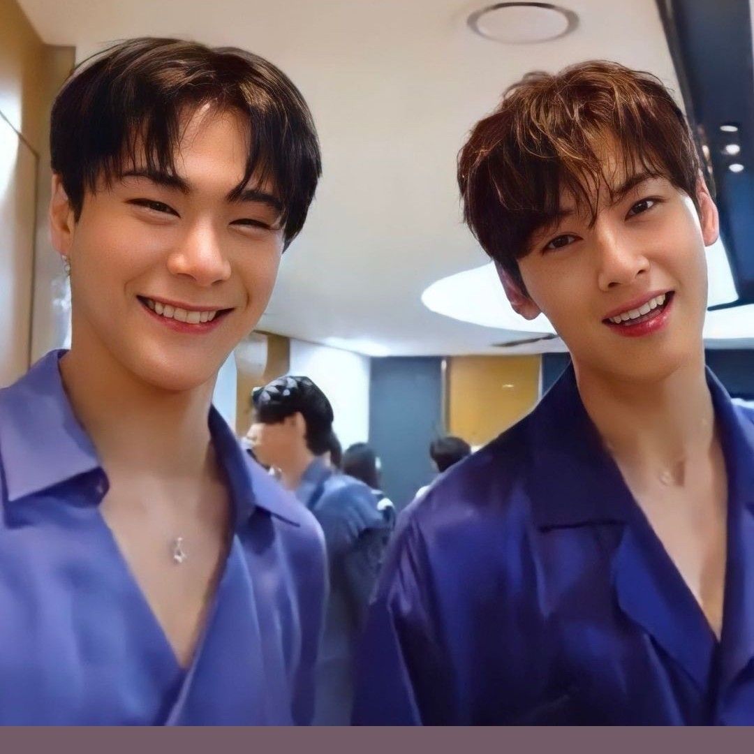 Behind-the-scenes cut of Cha Eunwoo