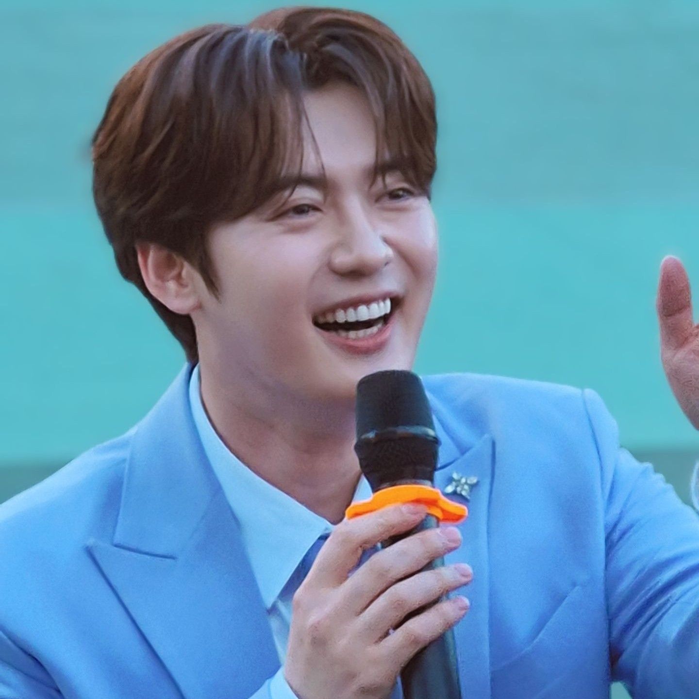 Behind-the-scenes cut of Son Binah