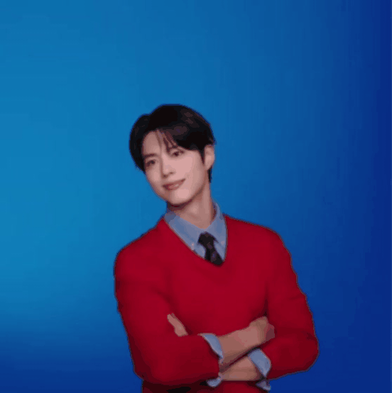 Recent activity shot of Park Bogum