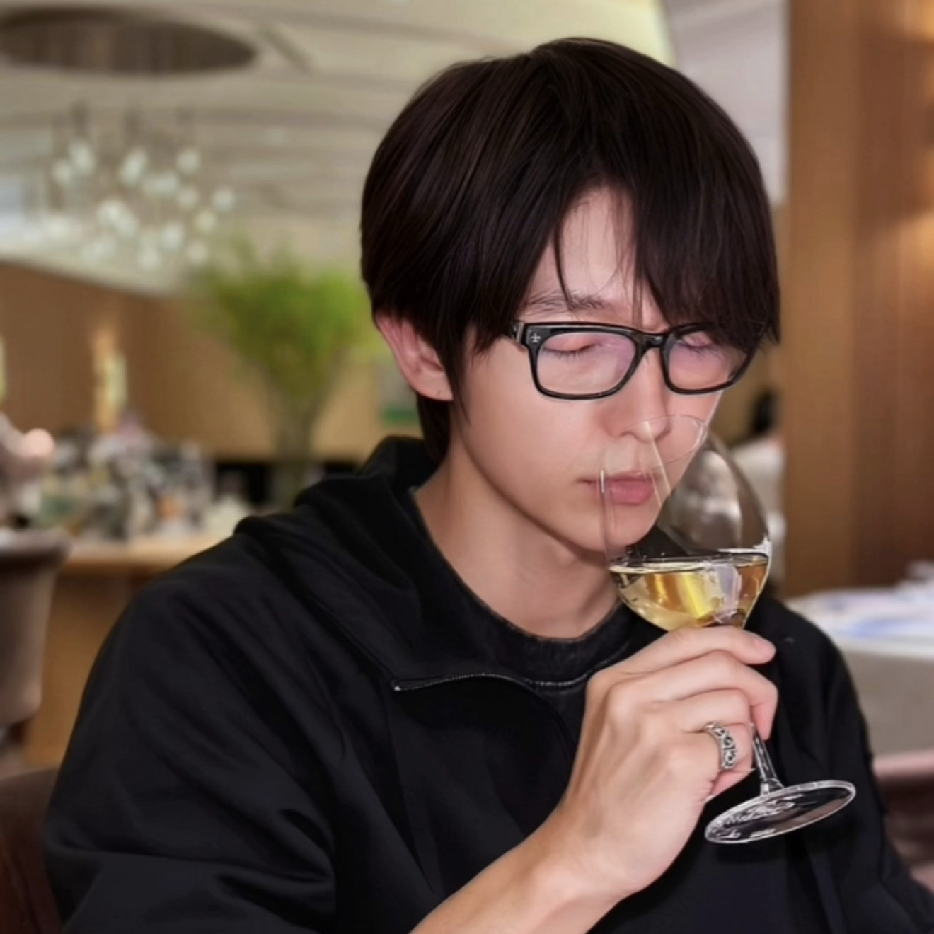 Latest photo of Lee Joongi